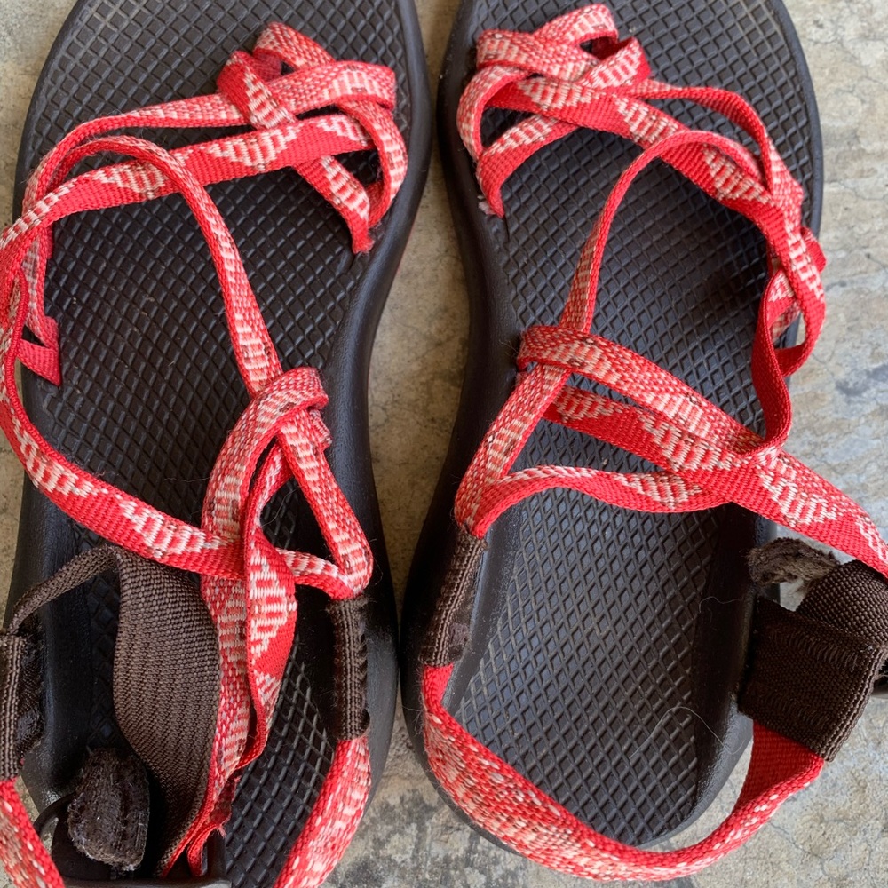 Chaco women sandals shoes size W6